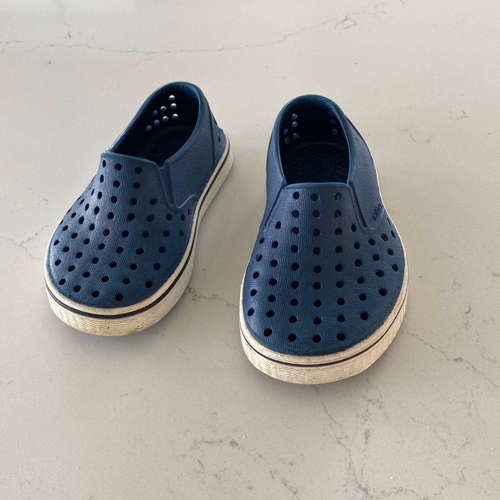 Natives shoes (size 7 toddler)